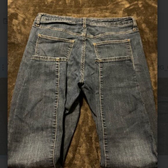 Jeans - Picture 3 of 3